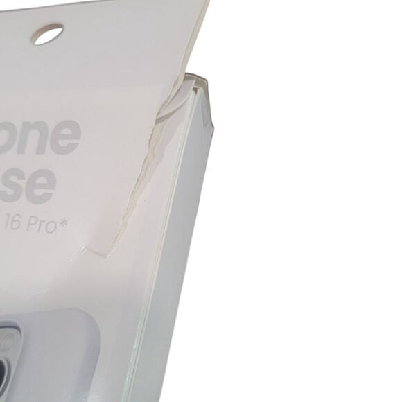 GEMS iPhone 16 Pro Case – Fresh White – TPU Slim Fit – UPC 810125115592 - Picture 4 of 4